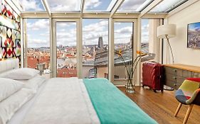 Malostranska Residence